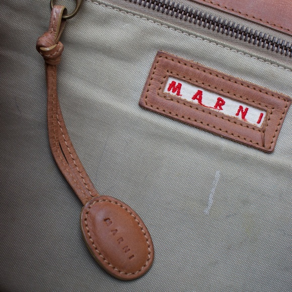 Vintage Marni 100% Leather Medium Size Brown Hobo Satchel Purse Made In Italy - Picture 16 of 17
